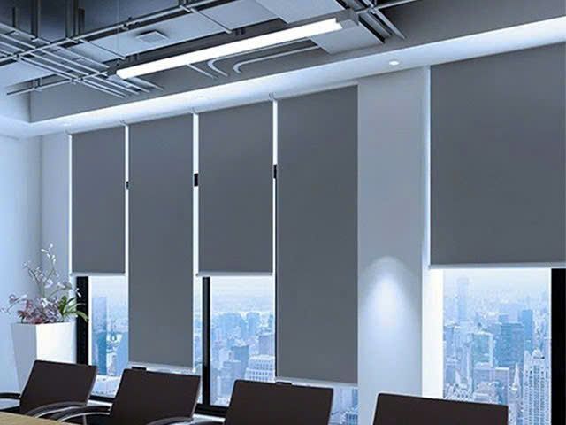 Rèm Cuốn Văn Phòng Star Blinds Cản sáng 100%